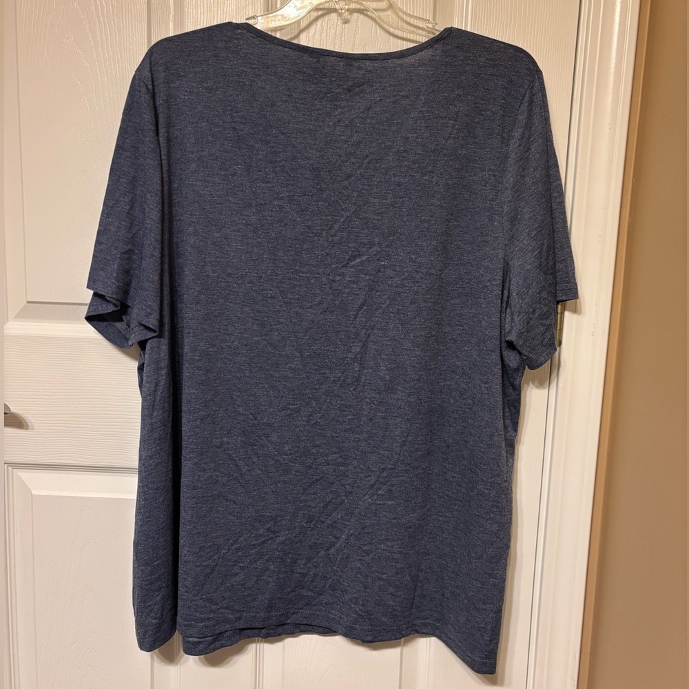 Bloomchic Women’s V-Neck Shirt - Picture 3 of 5
